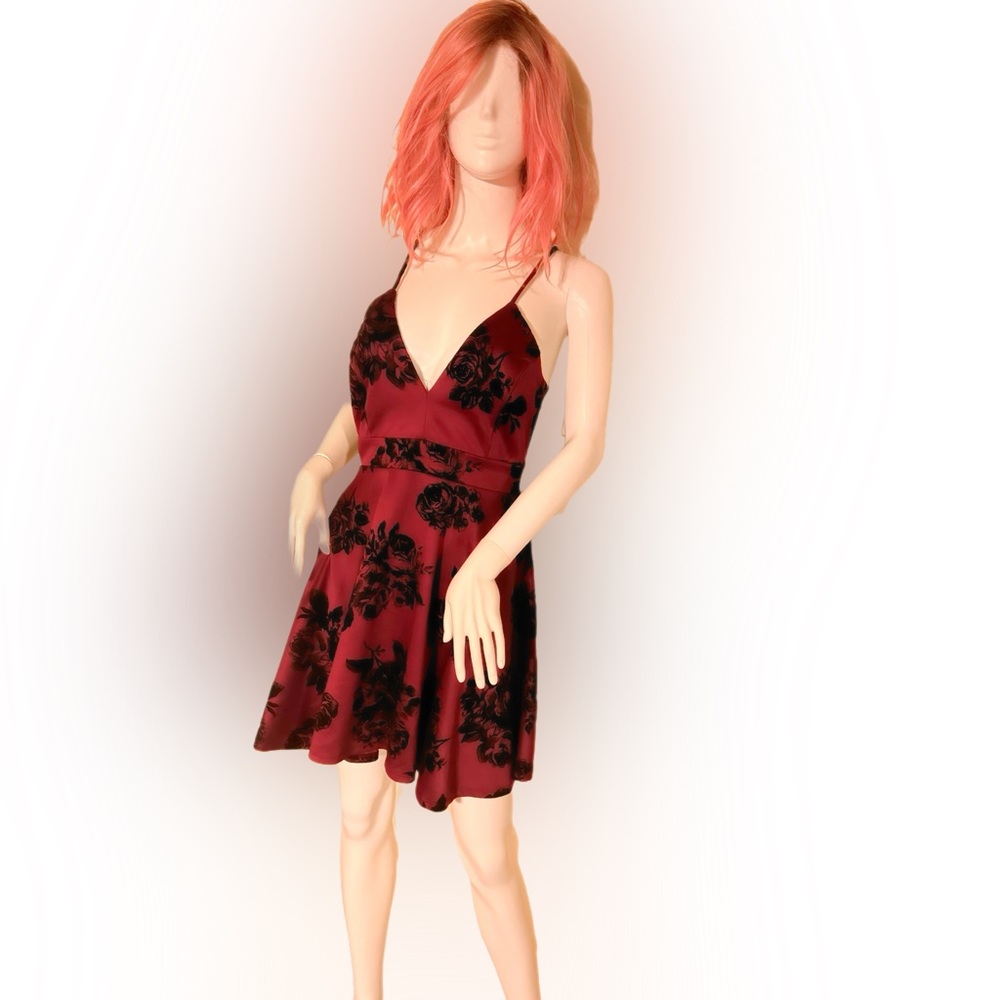 Iris Burgundy Wine Formal Dress with black floral and lace back design size L